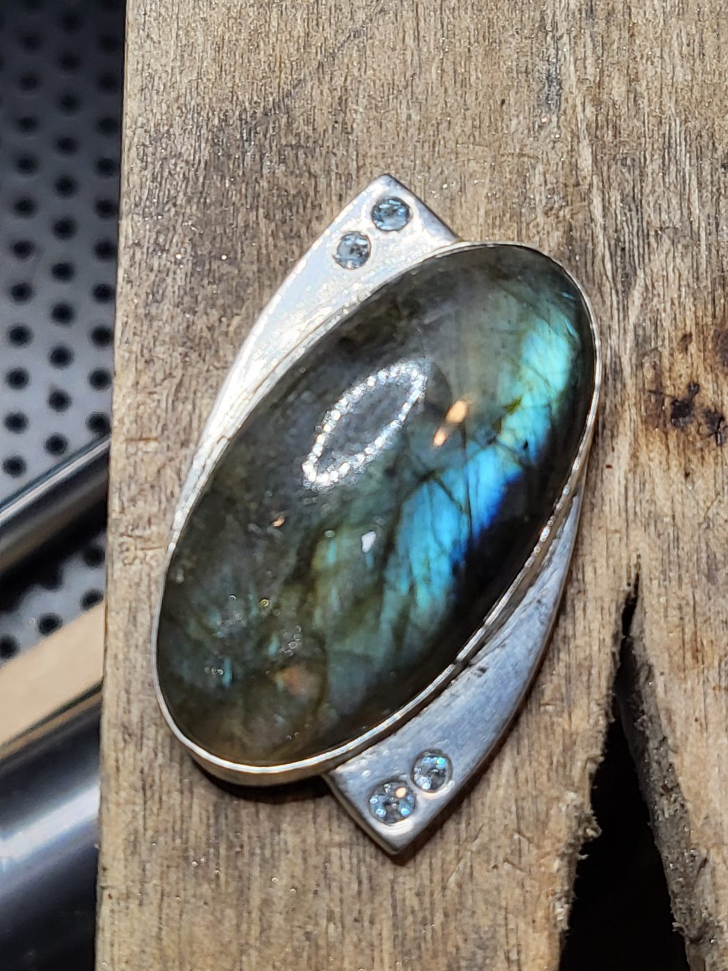 Sterling Silver Pin with Labradorite Cabochon and Aquamarine