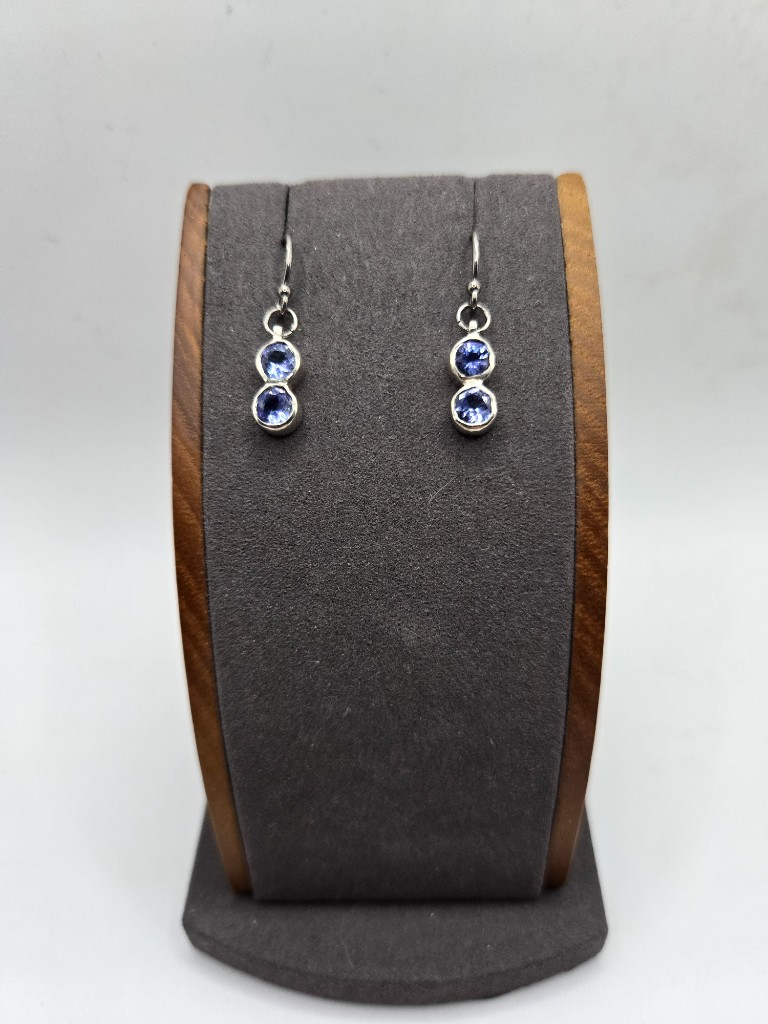 Sterling Silver Earrings set with four 5mm No Heat Tanzanite